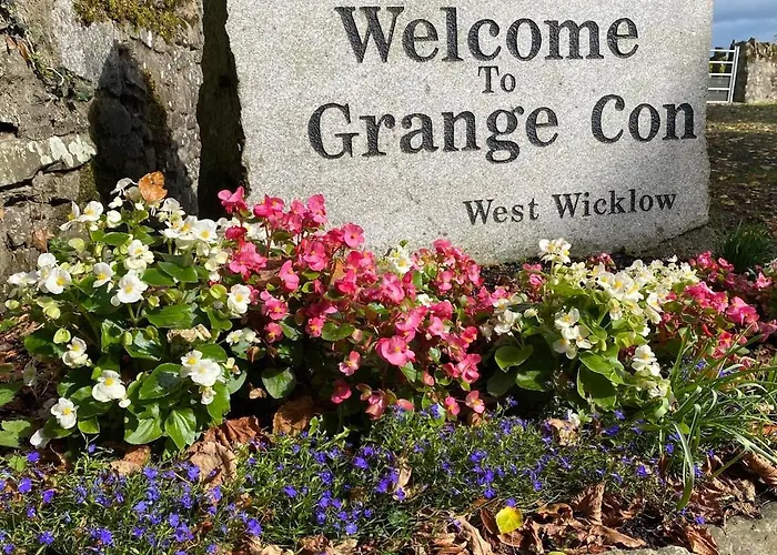 Romantic Hot Tub Retreat With Bar & Tapas Restaurant On-site Apartamento Grangecon